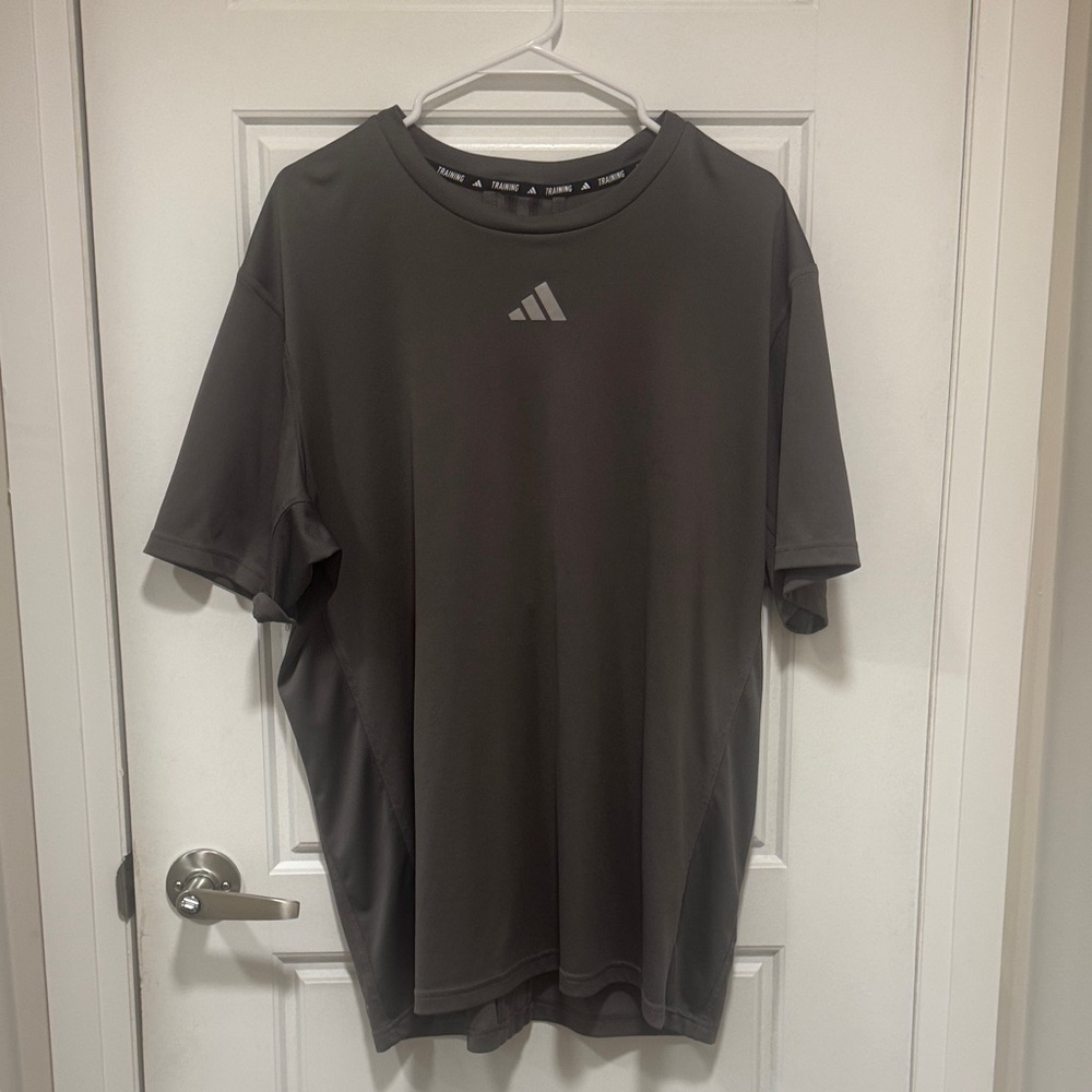 Adidas Men's Dark Gray Short Sleeve Training Tee